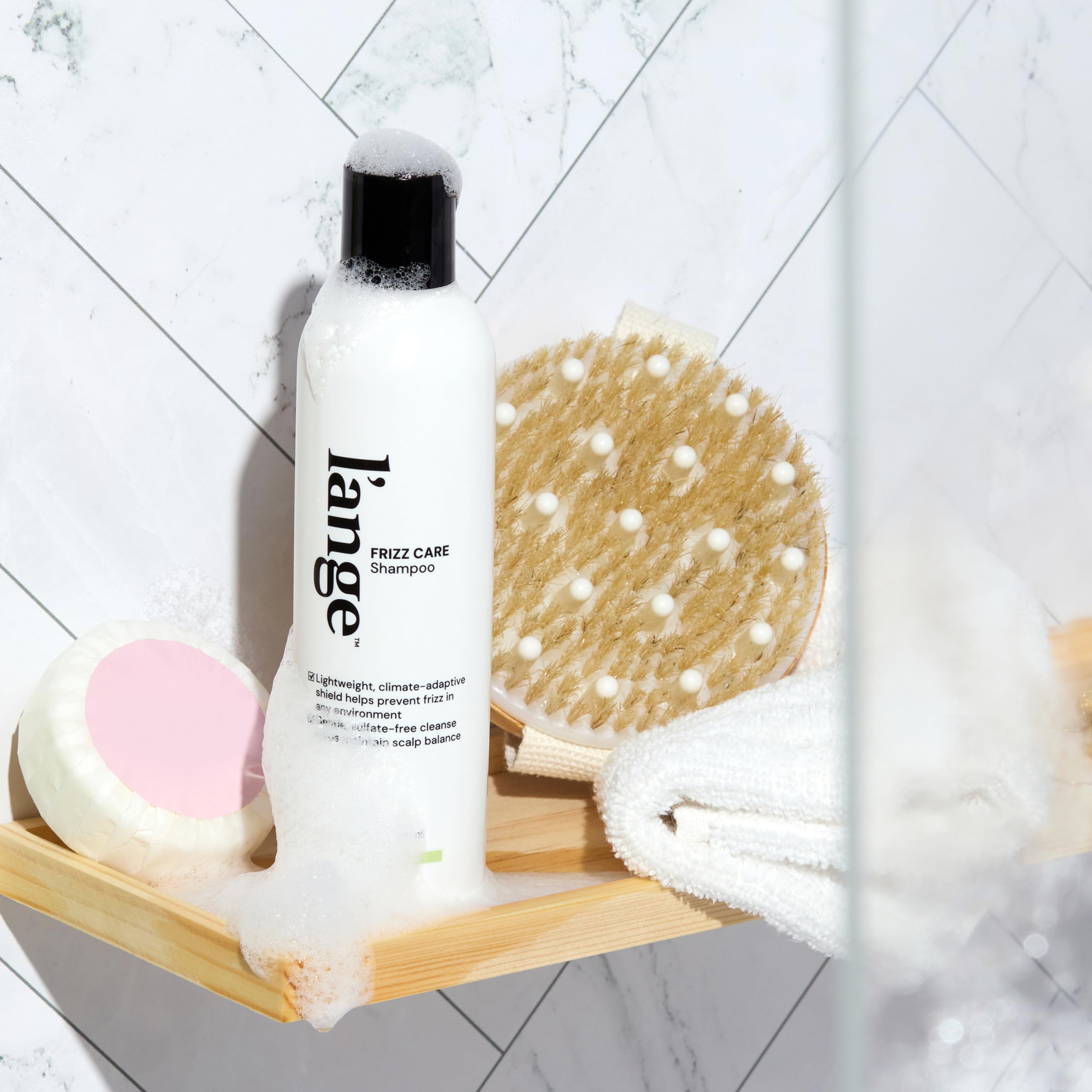 L’ANGE HAIR Frizz Care Smoothing Shampoo - Smoothing and Detangling Formula for Dry, Damaged & Frizzy Look - Sulfate Free, Frizz Control Shampoo for Soft, Polished and Manageable Hair - 8 Fl Oz - Image 3