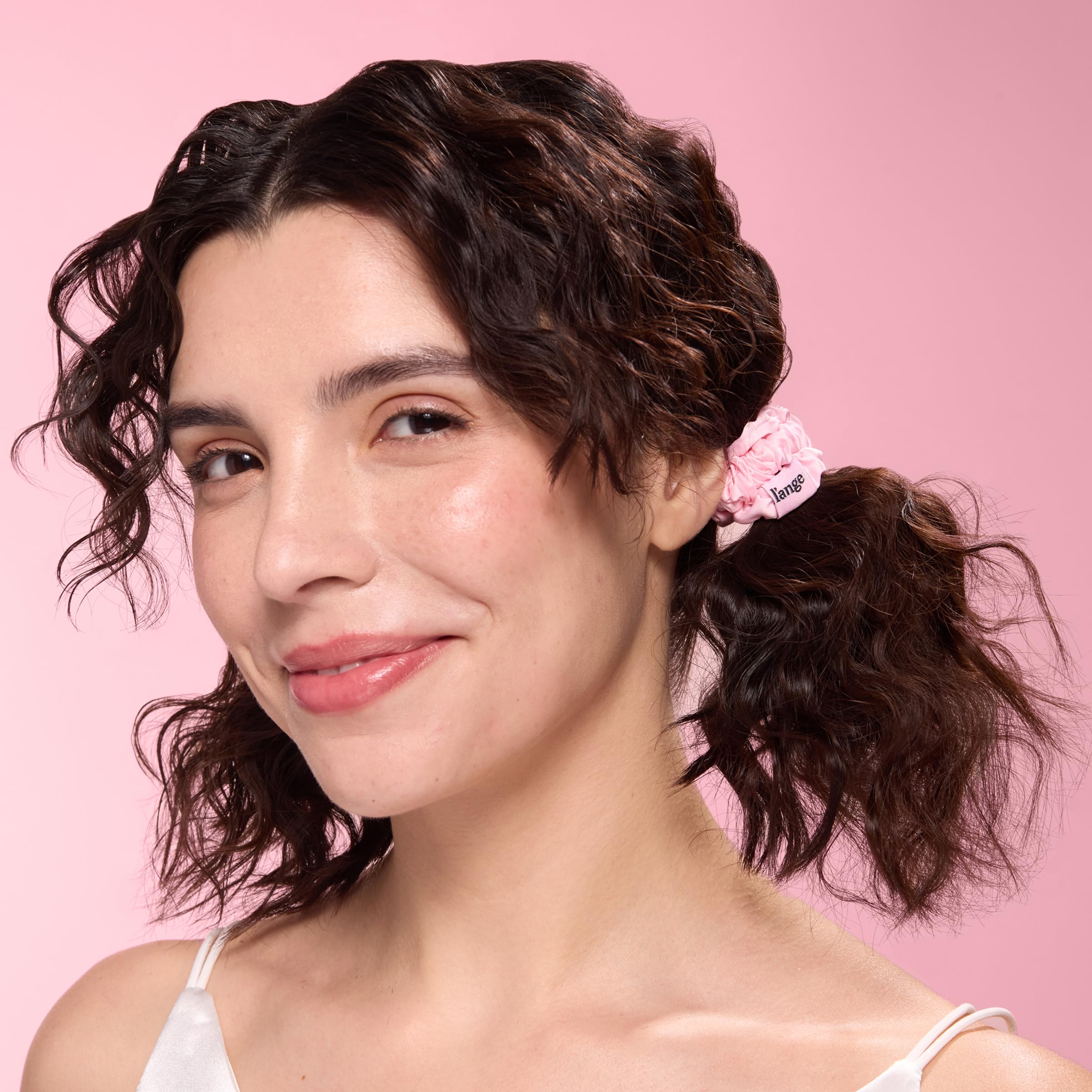 L'ANGE HAIR Small Satin Scrunchies for Women | Silk Hair Ties | Crease-Free, Stylish Hair Accessories | Soft Satin Hair Scrunchies For All Hair Types | 6-Piece Set | Black/Blush - Image 4